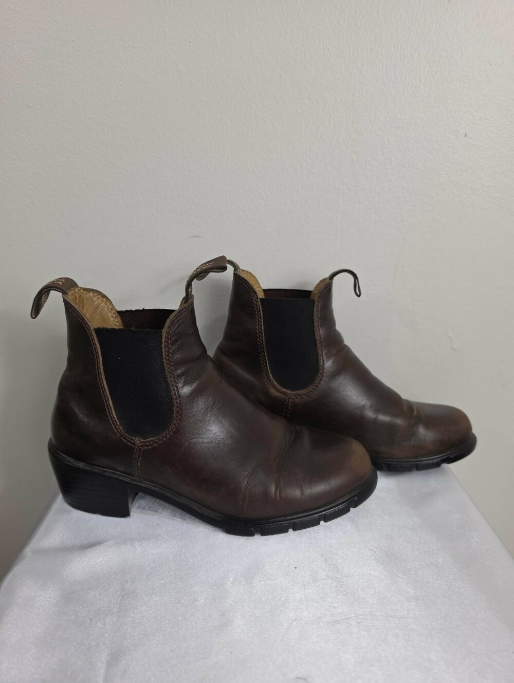 Blundstone Brown Chelsea Winter Boots